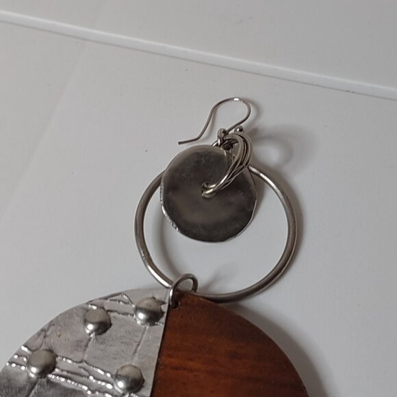 Very Large Wood And Metal Dangle Earrings - Picture 4 of 16